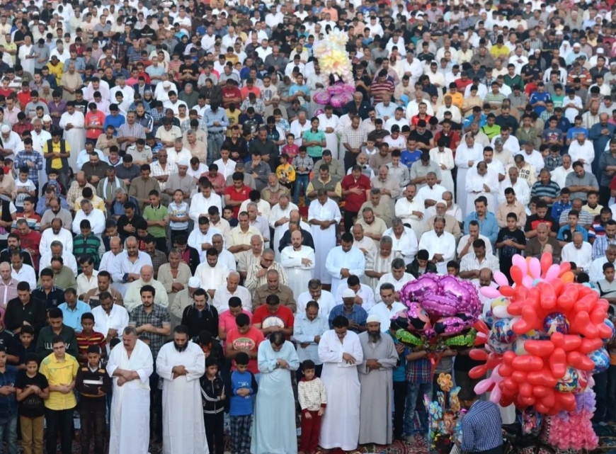 إجتماع العيد والجمعة